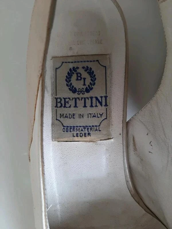 Beige leren damessandalen "Bettini" maat 35 – photo 5